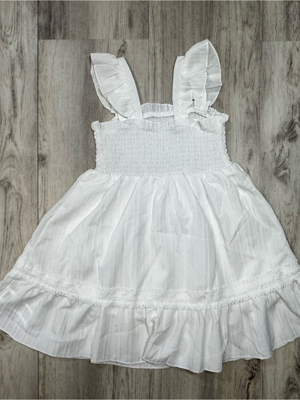 SHEIN White Smocked Ruffle Strap Girls Dress - Picture 2 of 3